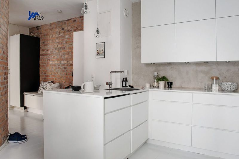 Không gian bếp được thiết kế tone trắng tinh tế