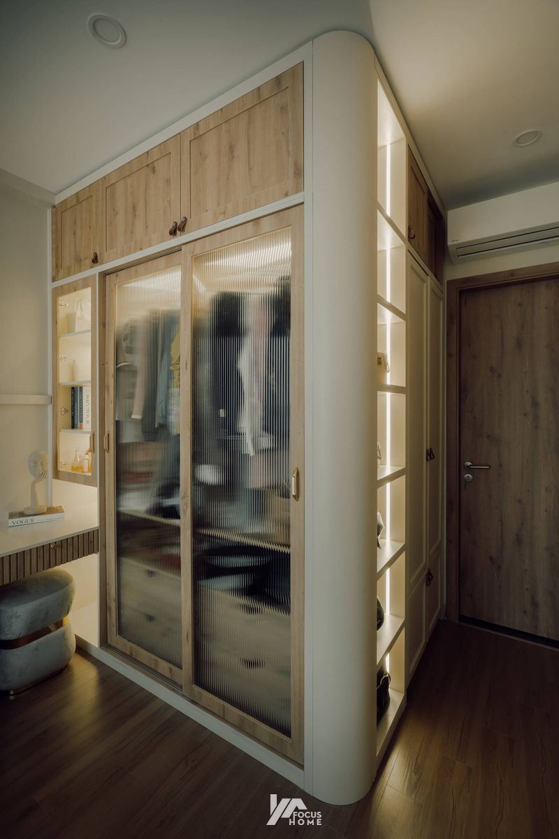 Mẫu thiết kế nội thất Nhật Bản cho tủ đựng đồ kết hợp tủ quần áo